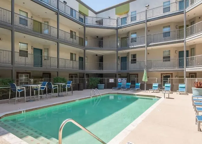 Spacious Near Asu Sloan Pk Gym Parking Pool Wd Apartment Tempe