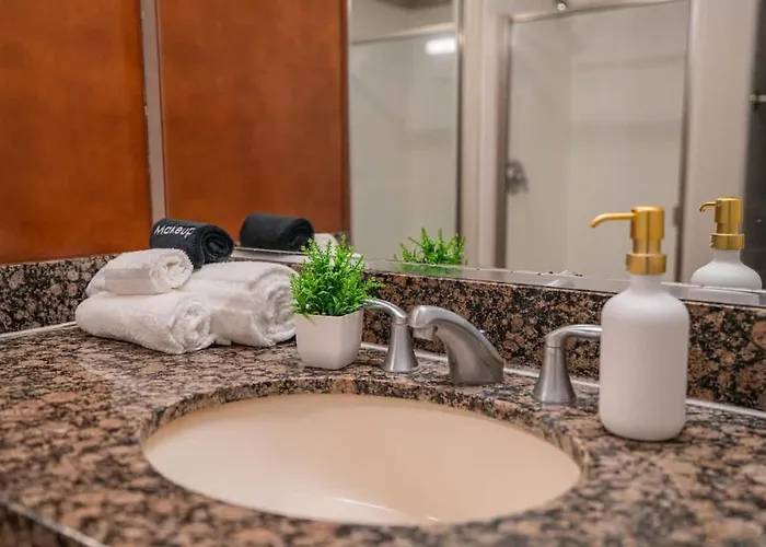 Spacious Near Asu Sloan Pk Gym Parking Pool Wd * Tempe
